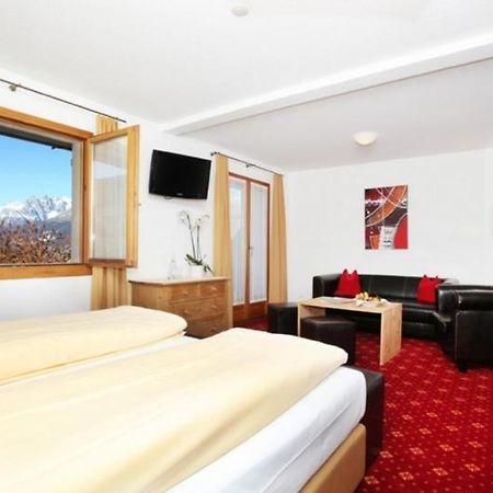 אוברסקסן Hotel Central מראה חיצוני תמונה