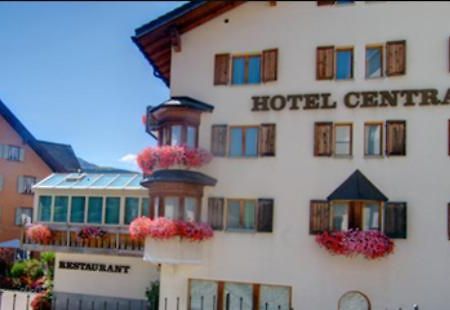 אוברסקסן Hotel Central מראה חיצוני תמונה