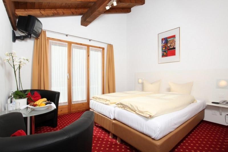 אוברסקסן Hotel Central מראה חיצוני תמונה