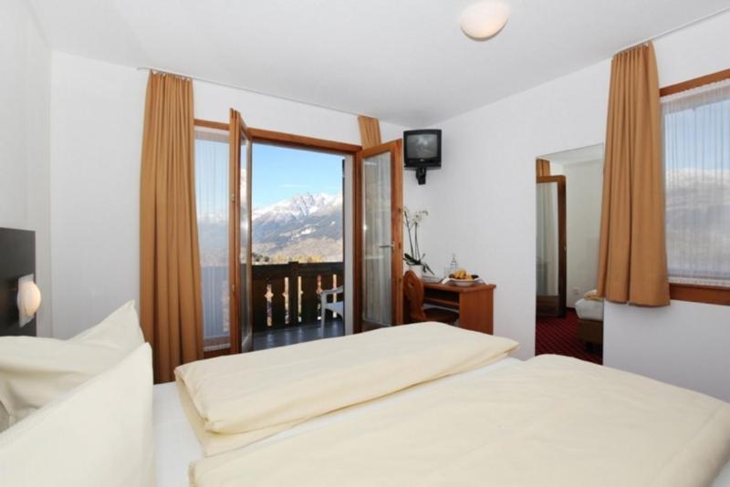 אוברסקסן Hotel Central מראה חיצוני תמונה